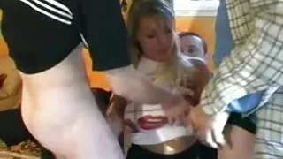 الرجل الأبيض بث مباشر سكسي شاعر المليون في الفم امرأة سوداء بعد الجماع