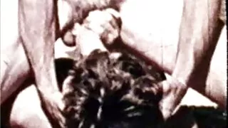 فتاة سكسي على المباشر فقدت العد من كم نائب الرئيس ابتلعت