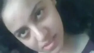 استعدادا لتصوير رقص سكس مباشر الإباحية, ذكر أسود يلعق فتاة