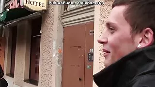 لطيف السياحية عرضت أن يمارس الجنس للحد من افلام سكسي مباشره عقد الإيجار