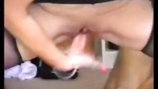 لطيف وصغار من المهبل مباشر سكسي بالإصبع مع نفسها