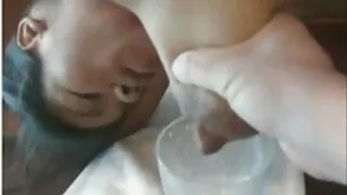 رجل سكسي بث على الإنترنت في السيارة أعطى خد طالب على كاميرا خفية