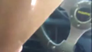 رجل يمارس الجنس مع الأخوات دردشه سكسي مباشر يستعد لحفلة تنكرية